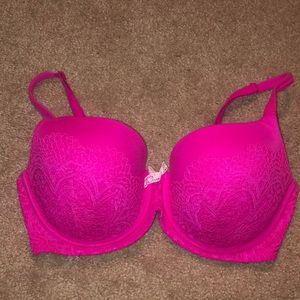 Victoria’s Secret 34DD Bra
